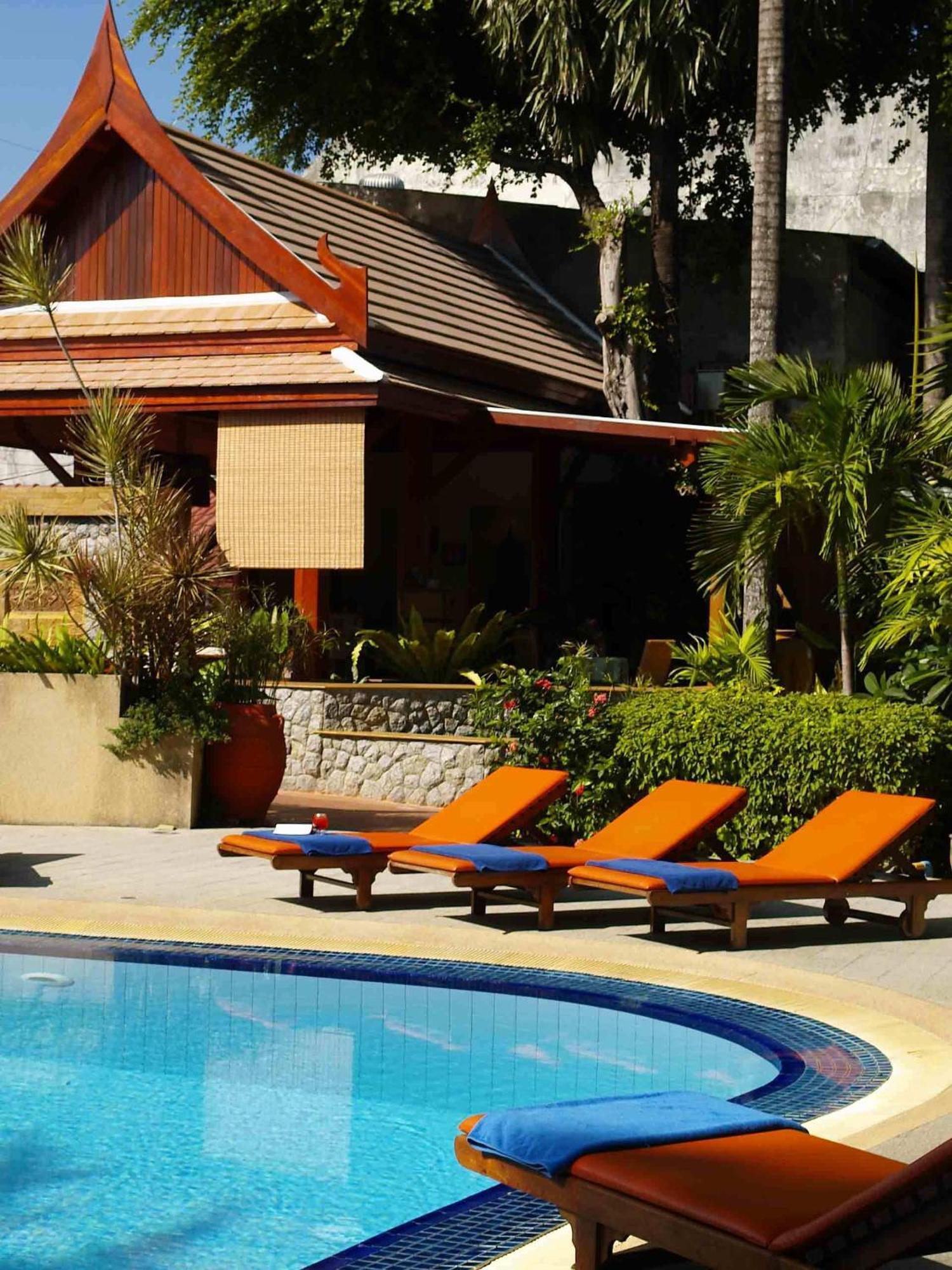 Safari Beach Hotel Patong Exterior foto