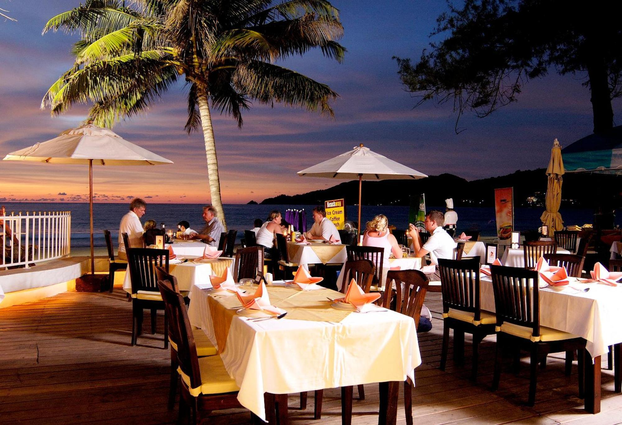 Safari Beach Hotel Patong Exterior foto